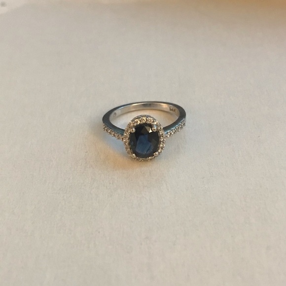 Sapphire Diamond Ring - Picture 4 of 7